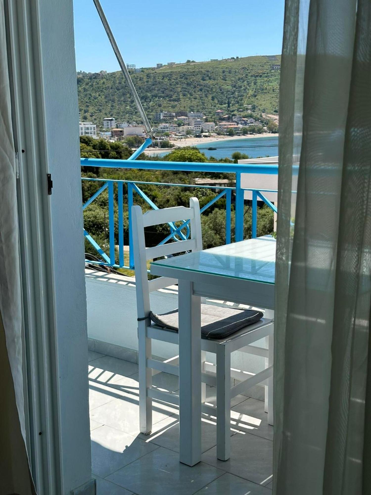 In Himaras Heart Hotel Екстер'єр фото