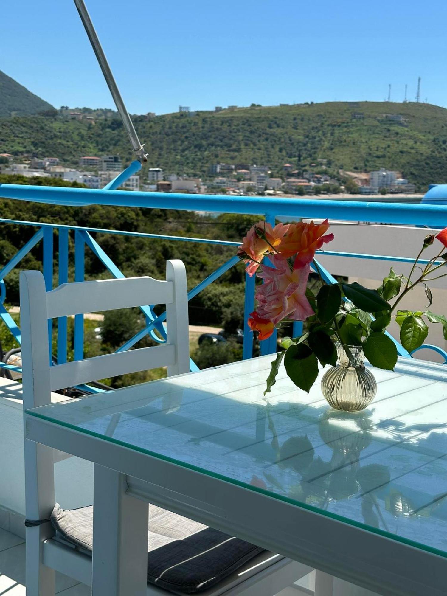 In Himaras Heart Hotel Екстер'єр фото