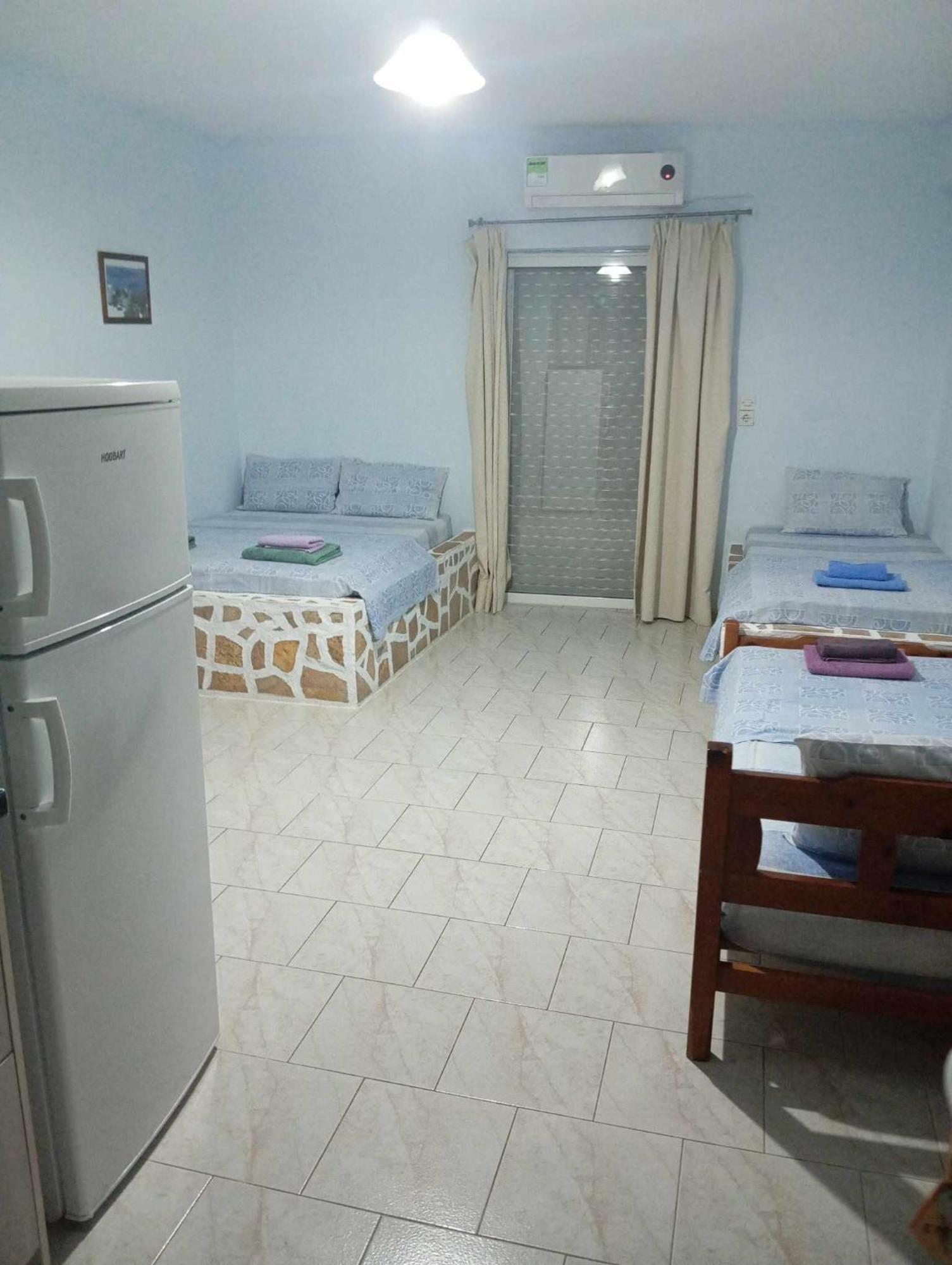 In Himaras Heart Hotel Екстер'єр фото